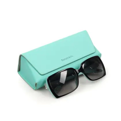TIFFANY & CO 