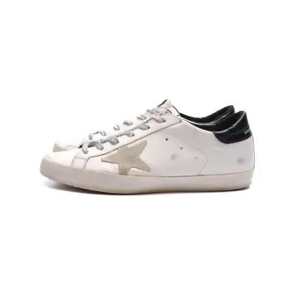 GOLDEN GOOSE 