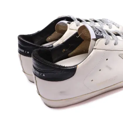 GOLDEN GOOSE 