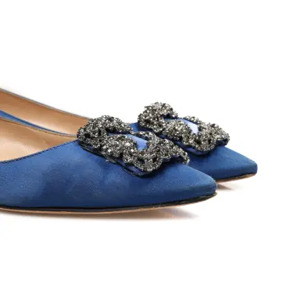 MANOLO BLAHNIK 