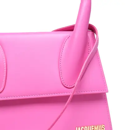 JACQUEMUS 