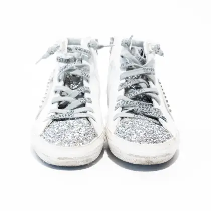 GOLDEN GOOSE 