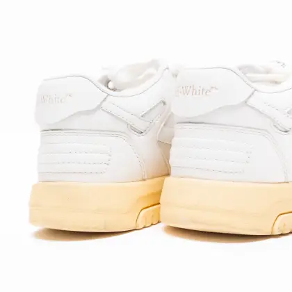 OFF WHITE 