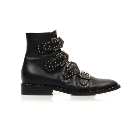 GIVENCHY 