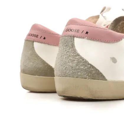 GOLDEN GOOSE 