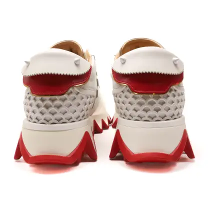 LOUBOUTIN 