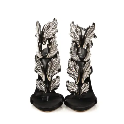 GIUSEPPE ZANOTTI 
