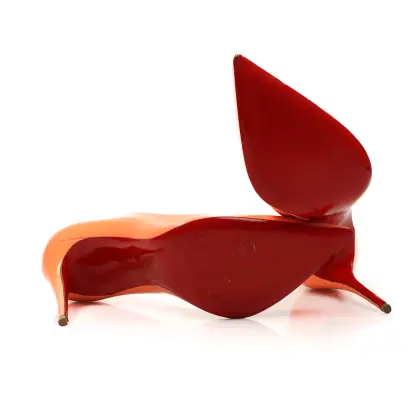 LOUBOUTIN 