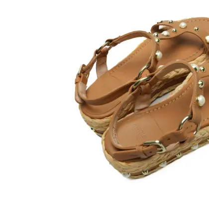 STUART WEITZMAN 