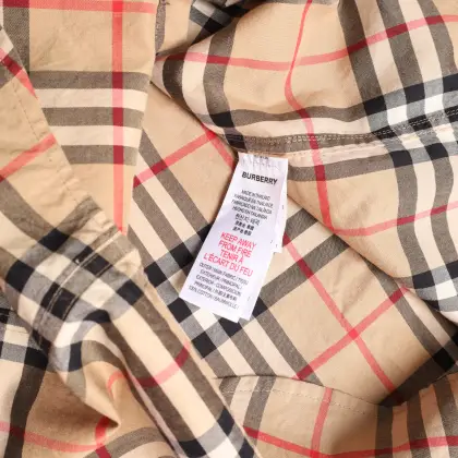 BURBERRY 