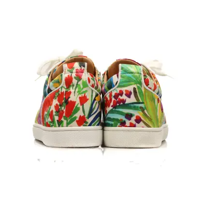 LOUBOUTIN 