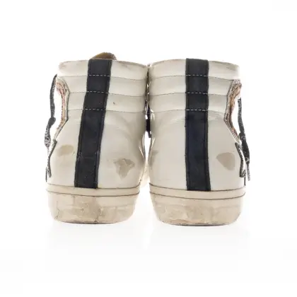 GOLDEN GOOSE 
