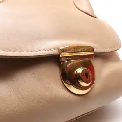 FERRAGAMO 
