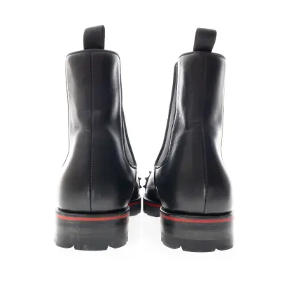 LOUBOUTIN 