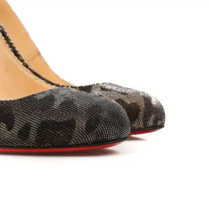 LOUBOUTIN 