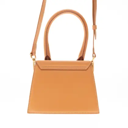 JACQUEMUS 
