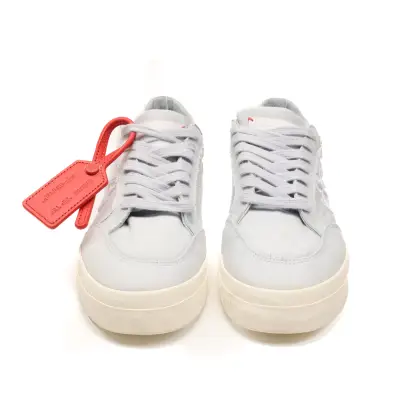 OFF WHITE 