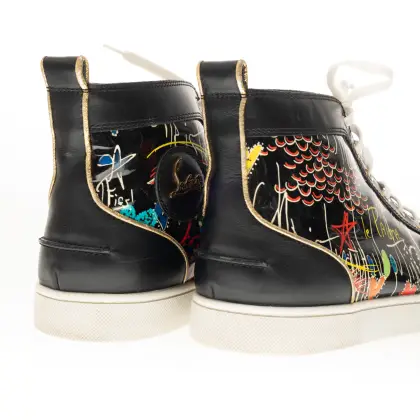 LOUBOUTIN 