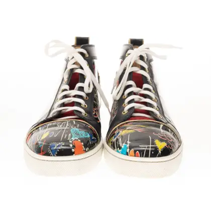LOUBOUTIN 