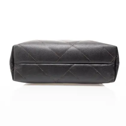 CAROLINA HERRERA 