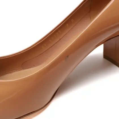 FERRAGAMO 