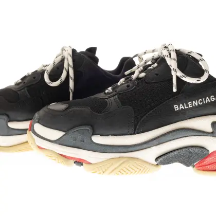 BALENCIAGA 