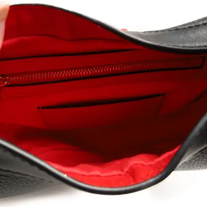 LOUBOUTIN 