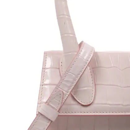JACQUEMUS 
