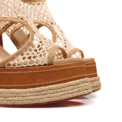 LOUBOUTIN 