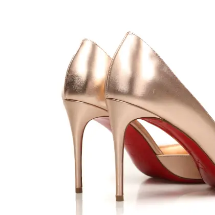 LOUBOUTIN 