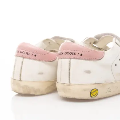 GOLDEN GOOSE 