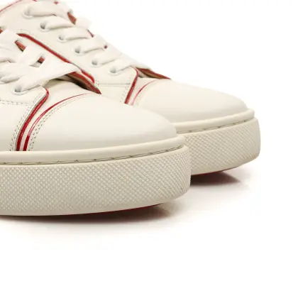 LOUBOUTIN 
