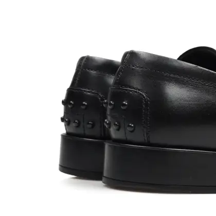 TOD’S 