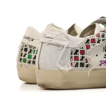 GOLDEN GOOSE 