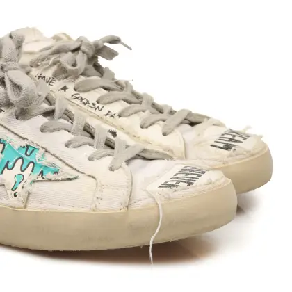 GOLDEN GOOSE 