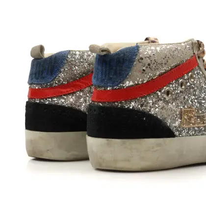 GOLDEN GOOSE 