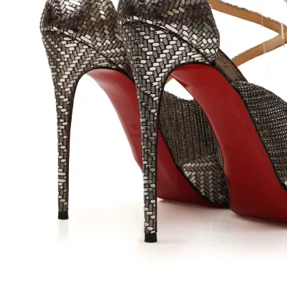 LOUBOUTIN 