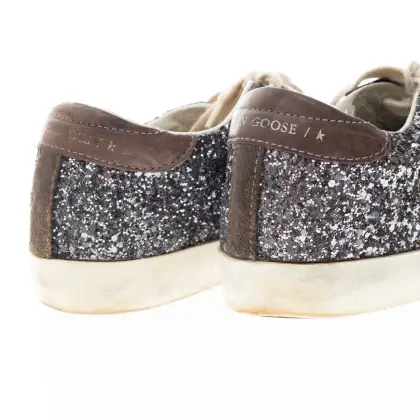 GOLDEN GOOSE 