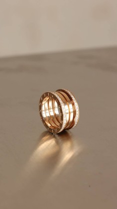 BVLGARI 