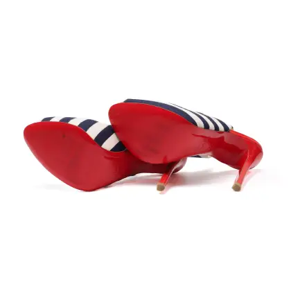 LOUBOUTIN 