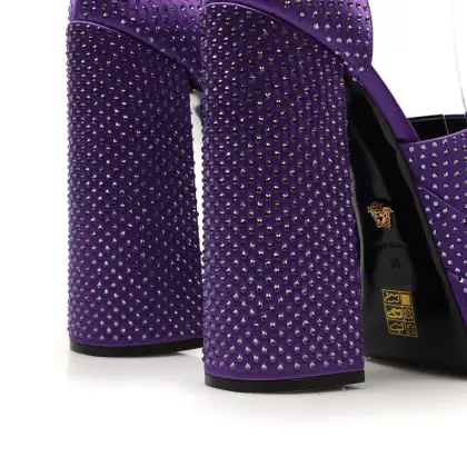 VERSACE 