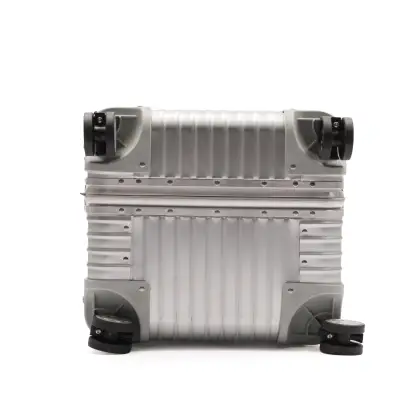 RIMOWA 