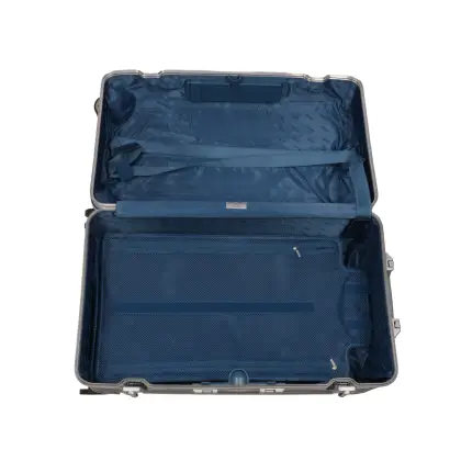 RIMOWA 