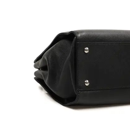 FERRAGAMO 