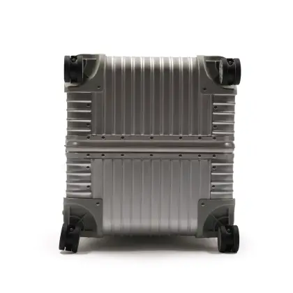 RIMOWA 