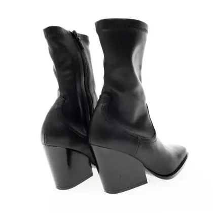 STELLA MCCARTNEY 