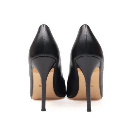 CAROLINA HERRERA 
