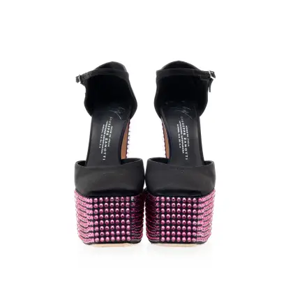 GIUSEPPE ZANOTTI 