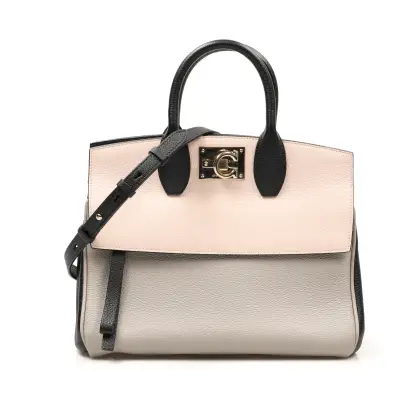 FERRAGAMO 