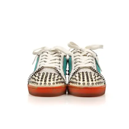 LOUBOUTIN 